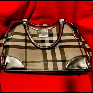 Used  burberry of London hand bag